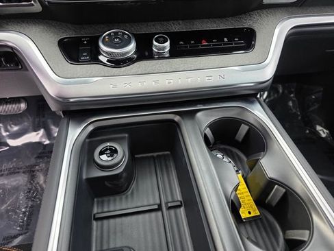 New 2026 Ford Expedition Tremor image 46