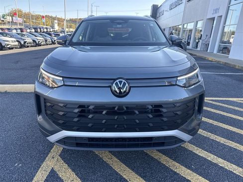 New 2026 Volkswagen Tiguan S image 2