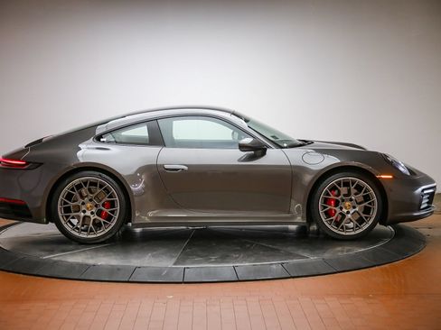 Certified 2020 Porsche 911 Carrera S RWD image 8