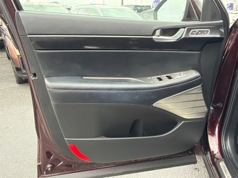 Used 2021 Hyundai Palisade Limited image 10