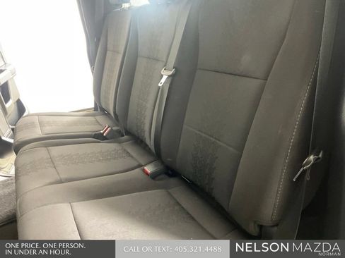Used 2019 Ford F150 XLT w/ Equipment Group 302A Luxury AWD/4WD image 26