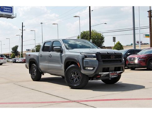 New 2025 Nissan Frontier PRO-4X w/ Interior Protection Package image 1