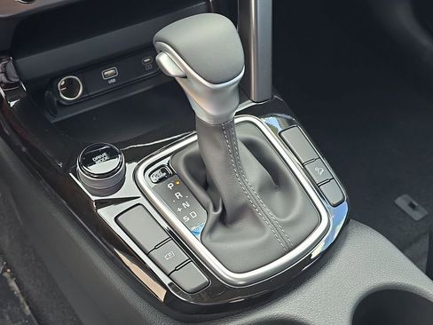 New 2026 Kia Seltos S FWD image 26