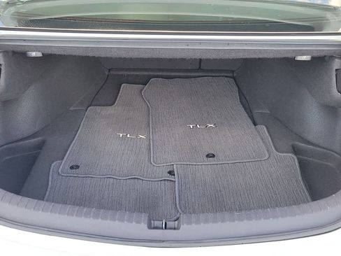 Certified 2018 Acura TLX V6 w/ Technology Package image 10