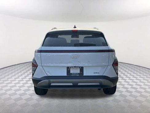 New 2026 Hyundai Kona SEL Premium FWD image 4