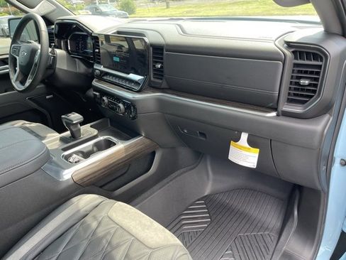 New 2025 Chevrolet Silverado 1500 RST image 14