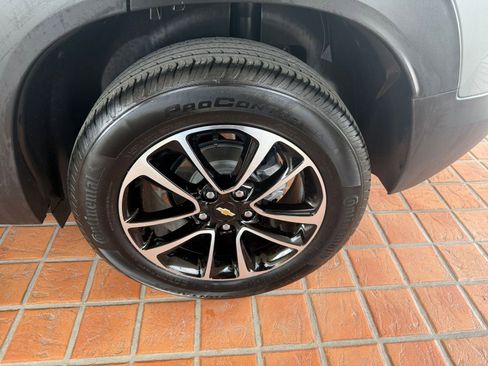 Used 2025 Chevrolet TrailBlazer LT image 33