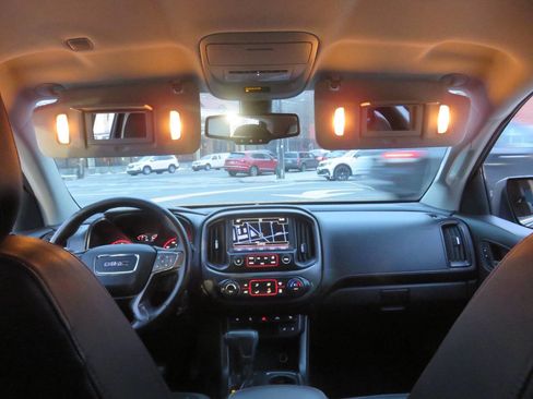 Used 2016 GMC Canyon SLE w/ All Terrain Package image 15