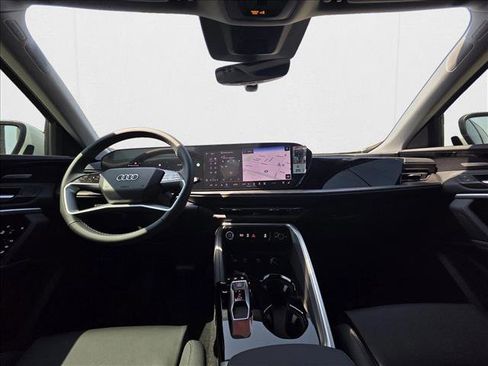 New 2025 Audi Q5 Premium Plus image 18