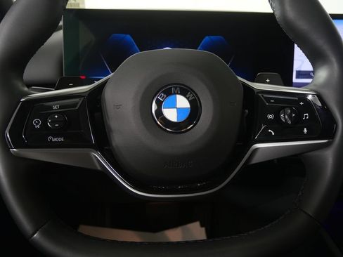 Certified 2025 BMW 530i RWD image 18