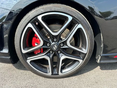 Used 2020 Hyundai Veloster N w/ Performance Package image 15