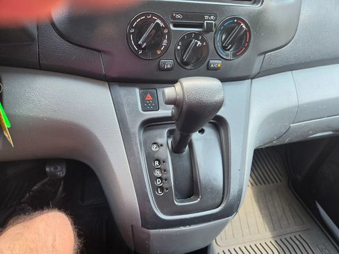 Used 2018 Nissan NV200 SV w/ Navigation Package FWD image 14