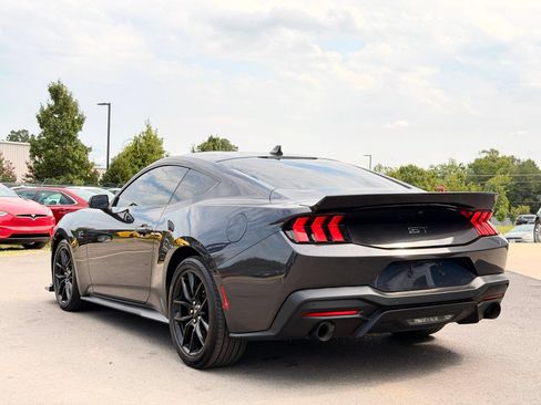 Used 2024 Ford Mustang GT RWD image 22