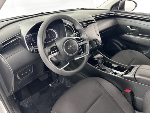 Used 2023 Hyundai Tucson SEL FWD image 9