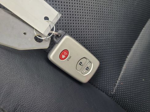 Used 2018 Toyota 4Runner Limited RWD image 36