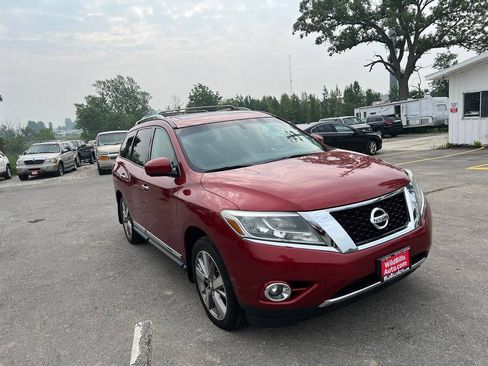Used 2013 Nissan Pathfinder Platinum w/ Platinum Premium Pkg AWD/4WD image 4
