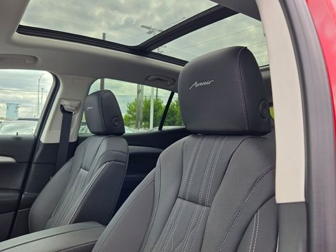 New 2025 Buick Envision Avenir AWD/4WD image 6