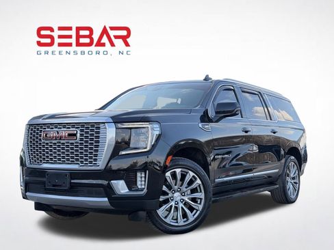 Used 2021 GMC Yukon XL Denali w/ Advanced Technology Package image 1