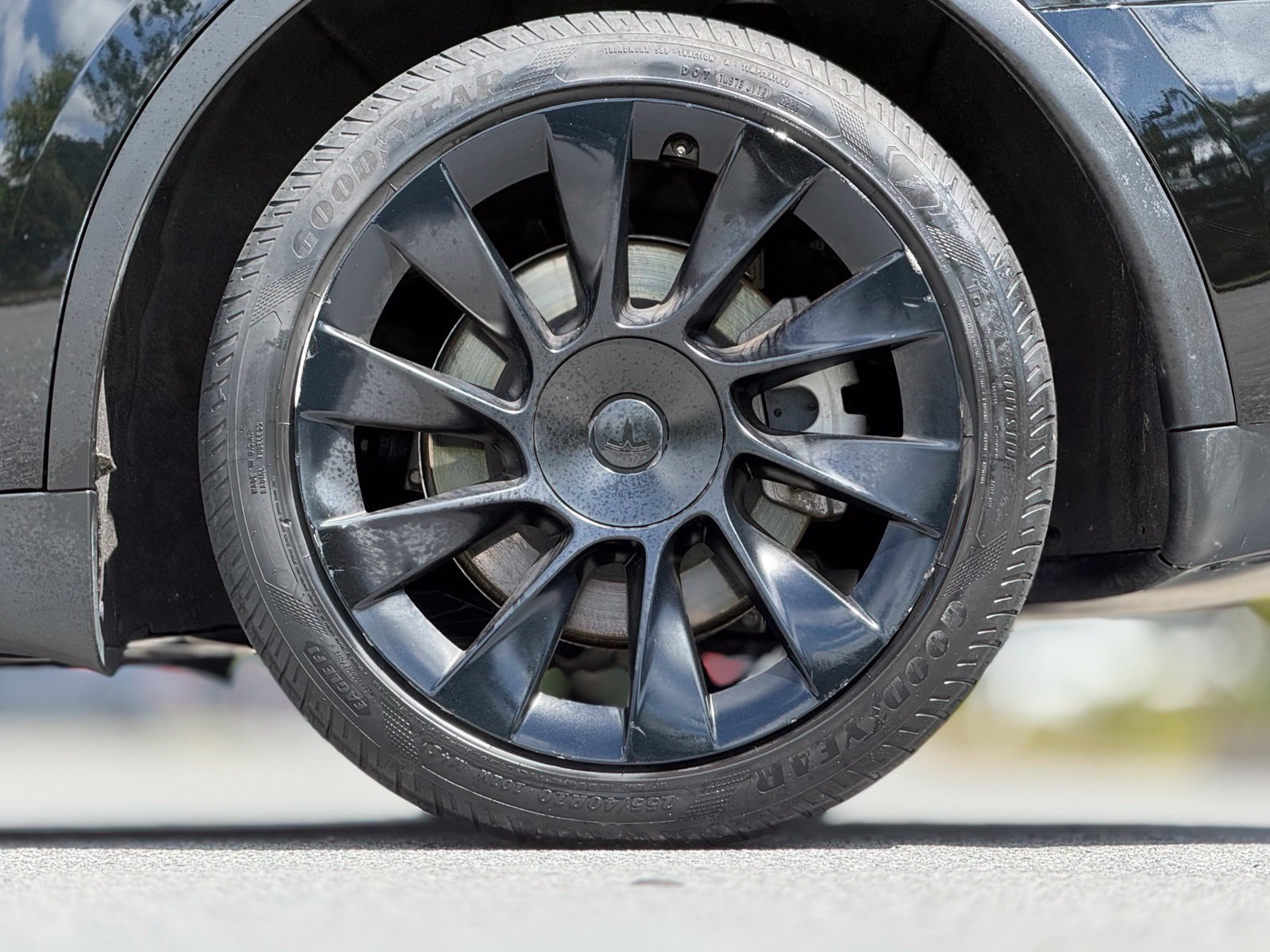 Used 2023 Tesla Model Y Long Range AWD/4WD image 19