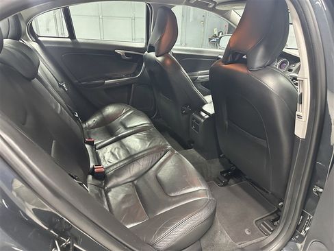 Used 2012 Volvo S60 T5 FWD image 10