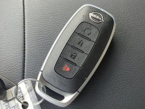 Certified 2026 Nissan Kicks SV FWD image 27