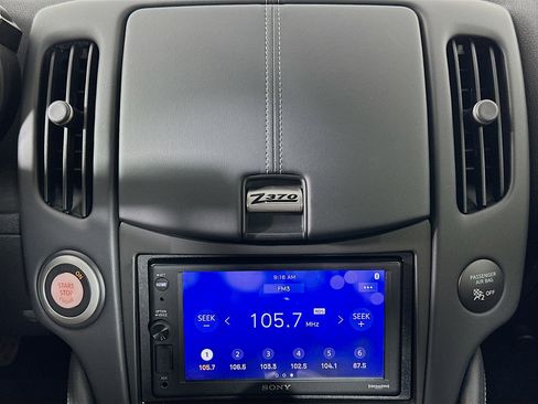 Used 2014 Nissan 370Z Coupe image 19