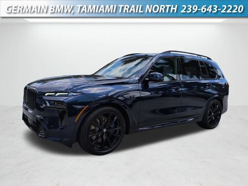New 2027 BMW X7 xDrive40i w/ M Sport Package AWD/4WD image 1