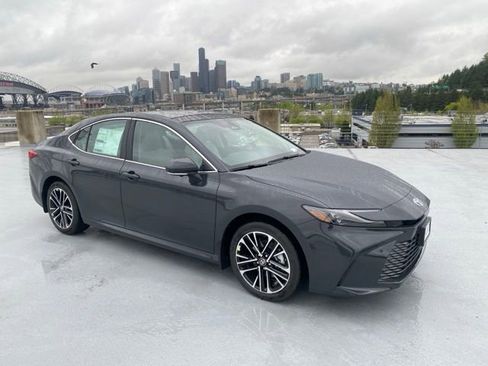 New 2026 Toyota Camry XLE AWD/4WD image 28