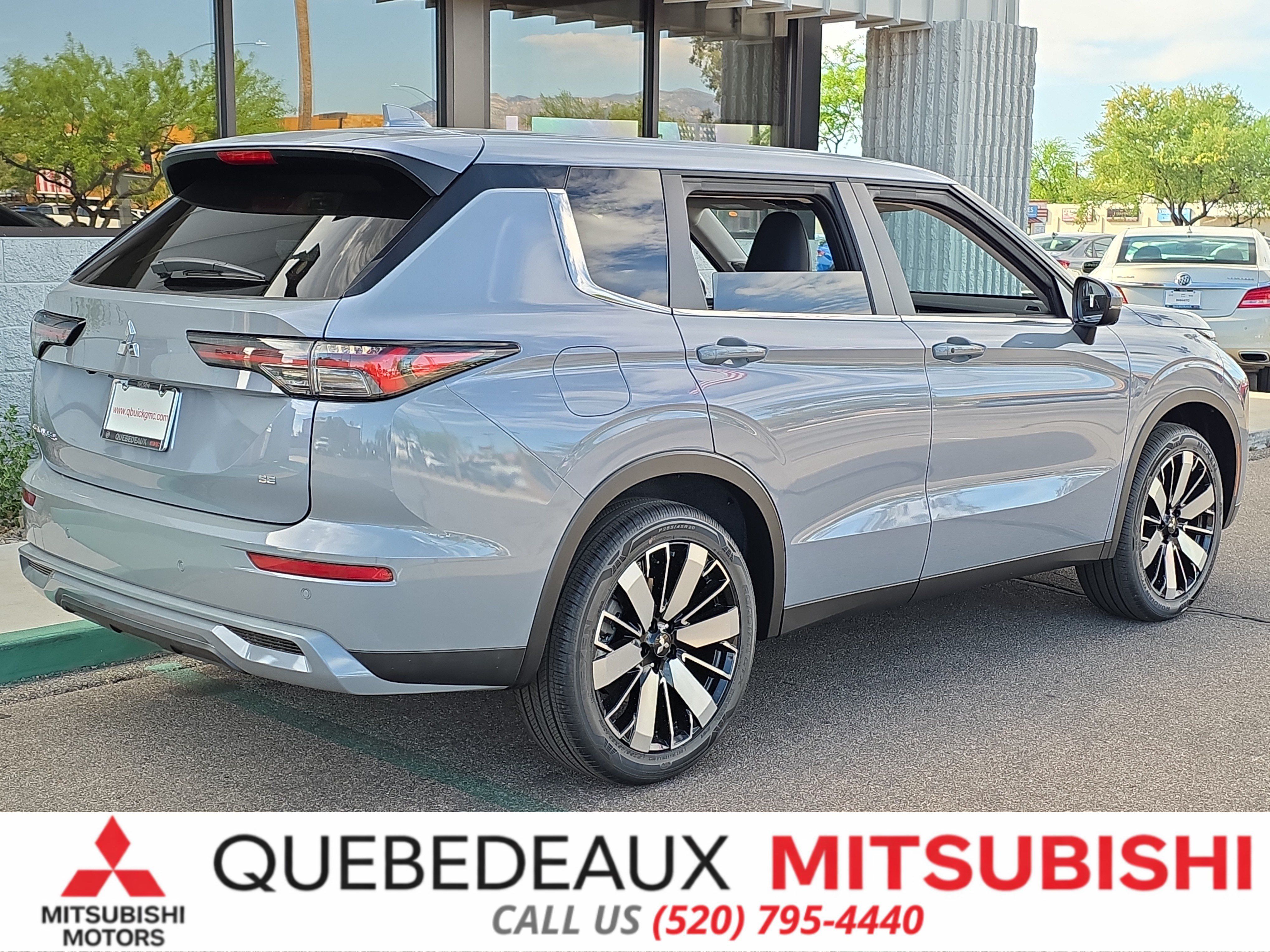 New 2026 Mitsubishi Outlander SE FWD image 7