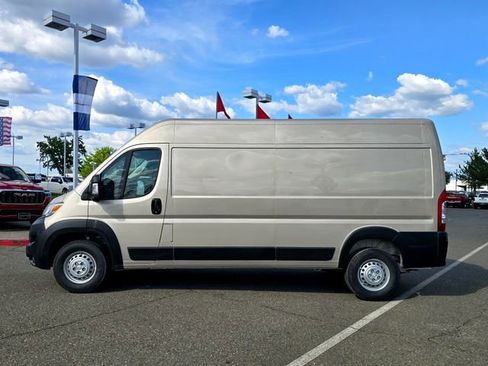 New 2026 RAM ProMaster 2500 w/ Advanced Safety Group FWD image 8