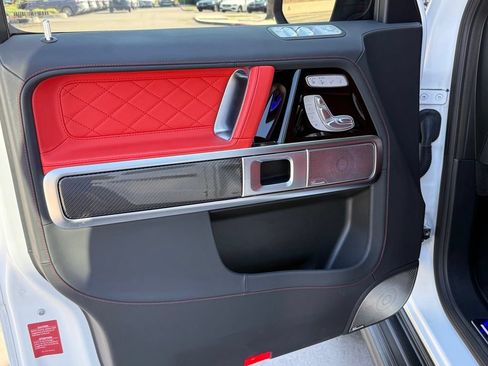 Certified 2025 Mercedes-Benz G 63 AMG 4MATIC image 18