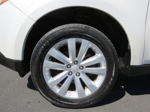 Used 2013 Subaru Forester 2.5X Touring image 40