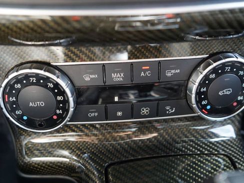 Used 2018 Mercedes-Benz G 550 Squared image 74
