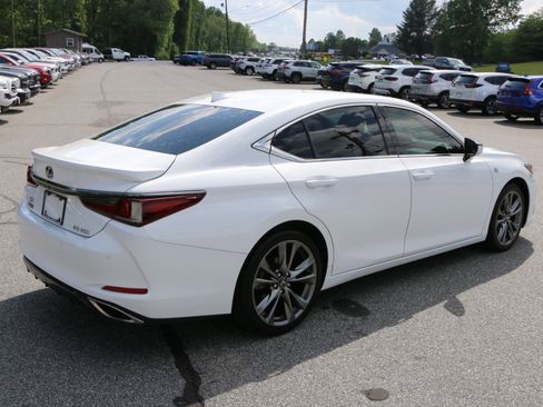 Used 2019 Lexus ES 350 F Sport w/ Accessory Package 2 FWD image 8