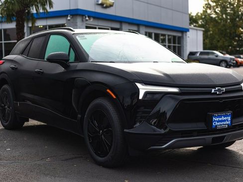 New 2025 Chevrolet Blazer EV LT w/ Midnight/Sport Edition image 25