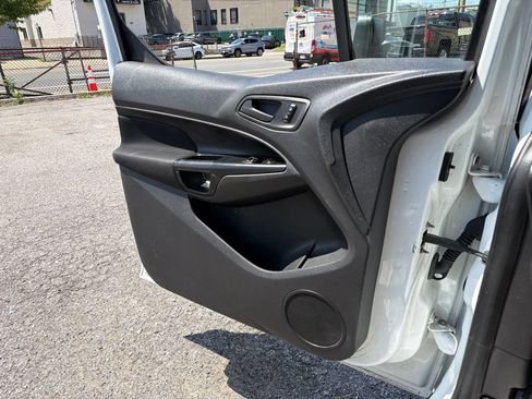 Used 2018 Ford Transit Connect XL FWD image 16