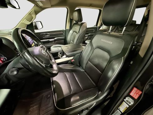 Used 2019 RAM 1500 Laramie image 23