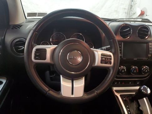 Used 2016 Jeep Compass High Altitude AWD/4WD image 15