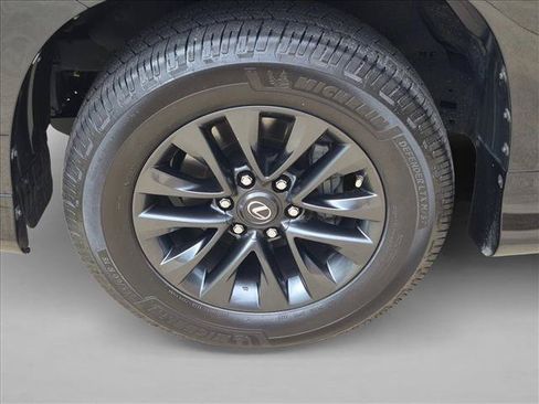 Used 2023 Lexus GX 460 Premium w/ Premium Plus Package AWD/4WD image 25