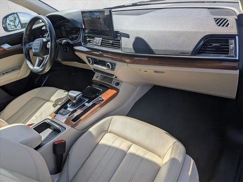 Used 2022 Audi Q5 2.0T Premium Plus w/ Premium Plus Package image 21