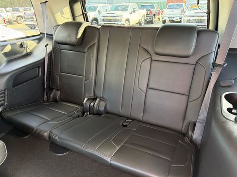 Used 2015 GMC Yukon Denali w/ Premium Package image 33