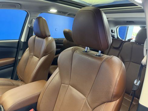 Used 2023 Subaru Ascent Touring AWD/4WD image 13