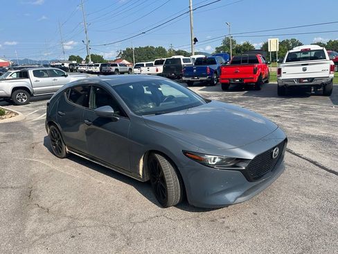Used 2019 MAZDA MAZDA3 AWD Hatchback w/ Premium Pkg image 2