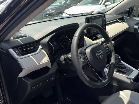 Certified 2022 Toyota RAV4 XLE Premium FWD image 12