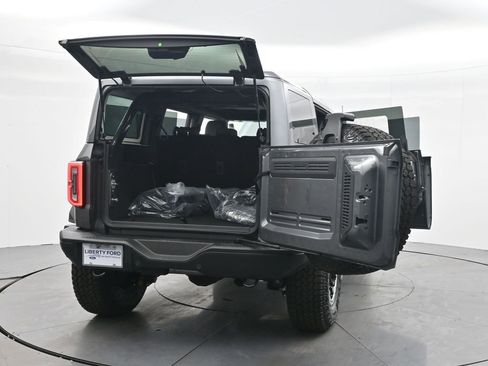 New 2025 Ford Bronco Badlands w/ Sasquatch Package AWD/4WD image 47