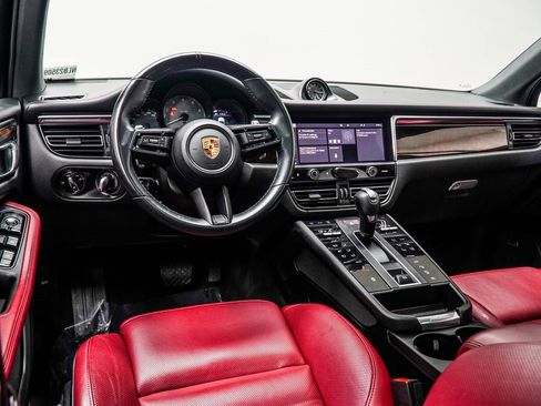 Used 2022 Porsche Macan S w/ Premium Package Plus image 20