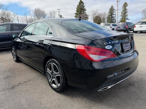 Used 2018 Mercedes-Benz CLA 250 4MATIC image 5