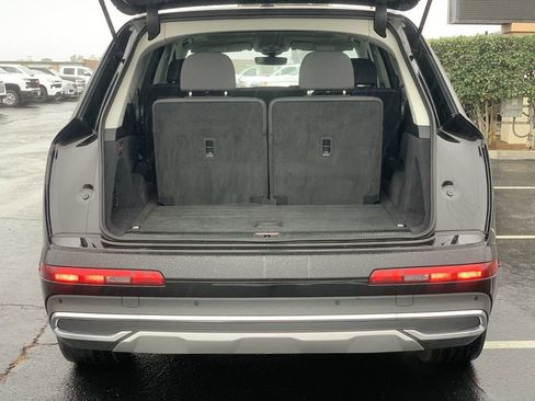 Used 2024 Audi Q7 3.0T Premium Plus image 24