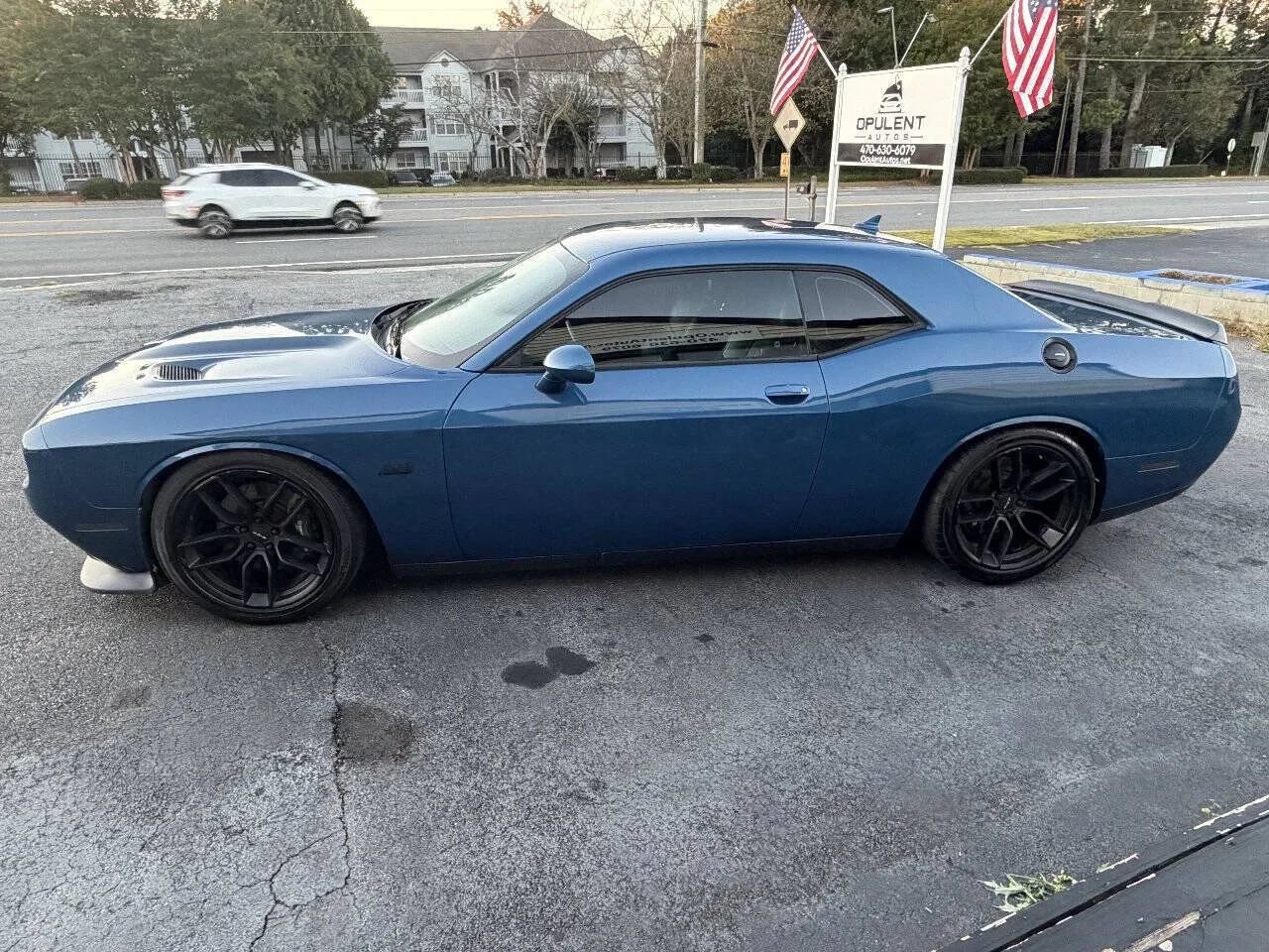 Used 2020 Dodge Challenger R/T Scat Pack RWD image 4