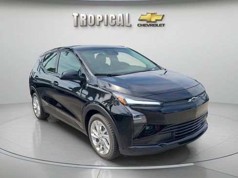 New 2027 Chevrolet Bolt LT FWD image 4